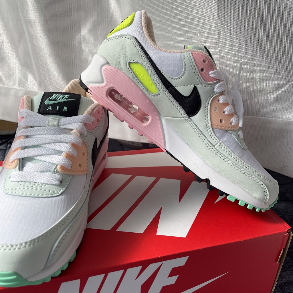 Nike ナイキ ナイキ ウィメンズ エア マックス 90 Cz1617 100 スポーツオーソリティ公式 スポーツ アウトドア用品通販