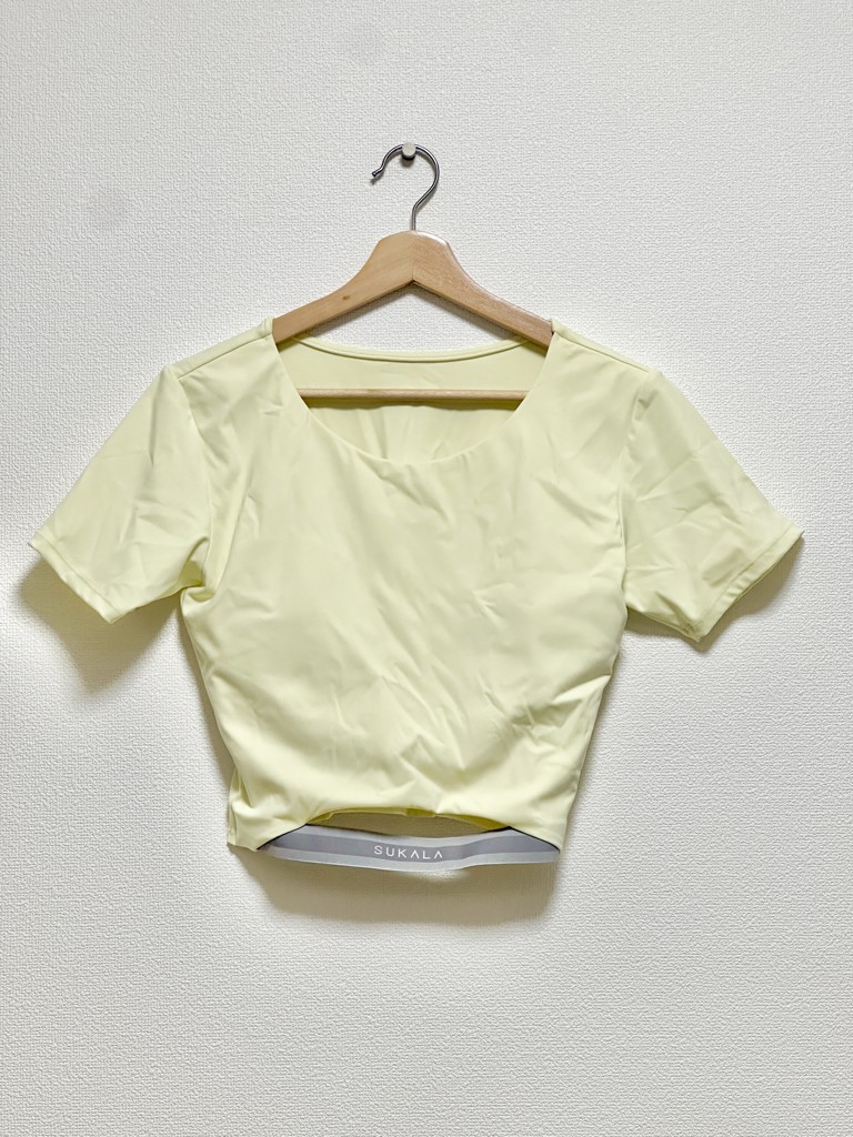 SUKALA】カップ付きカーブアークTee(S・M・Lサイズ チャコール