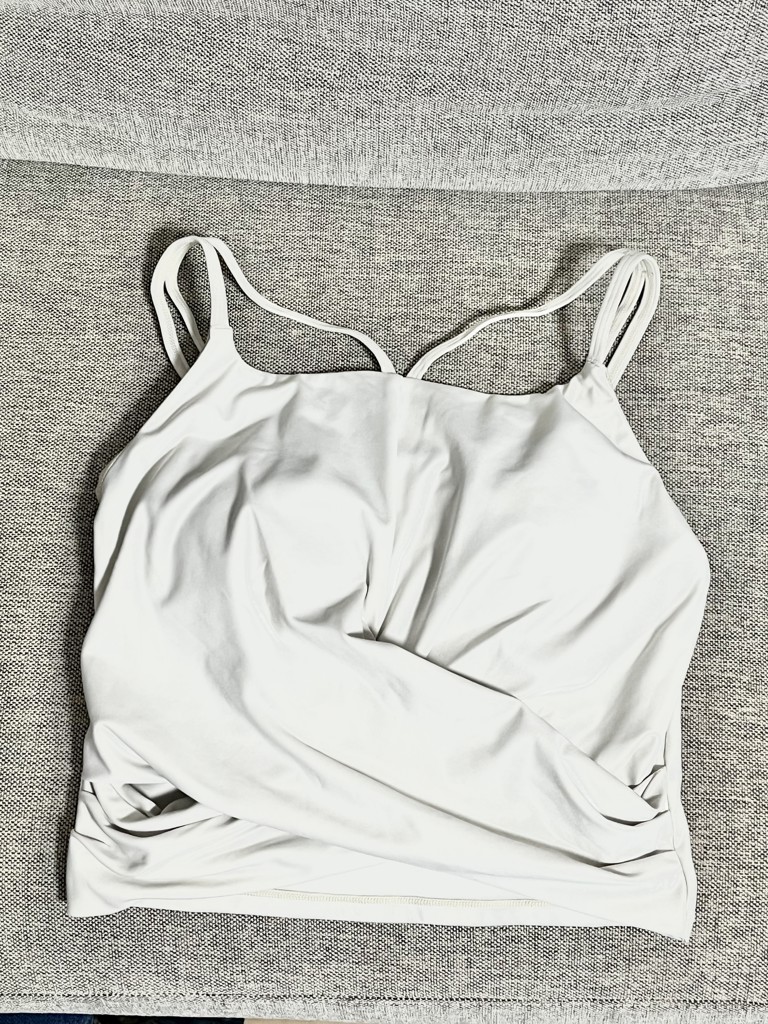 SUKALA】未使用品ツインクロスショートタンク＆リブカーヴィーレギンス