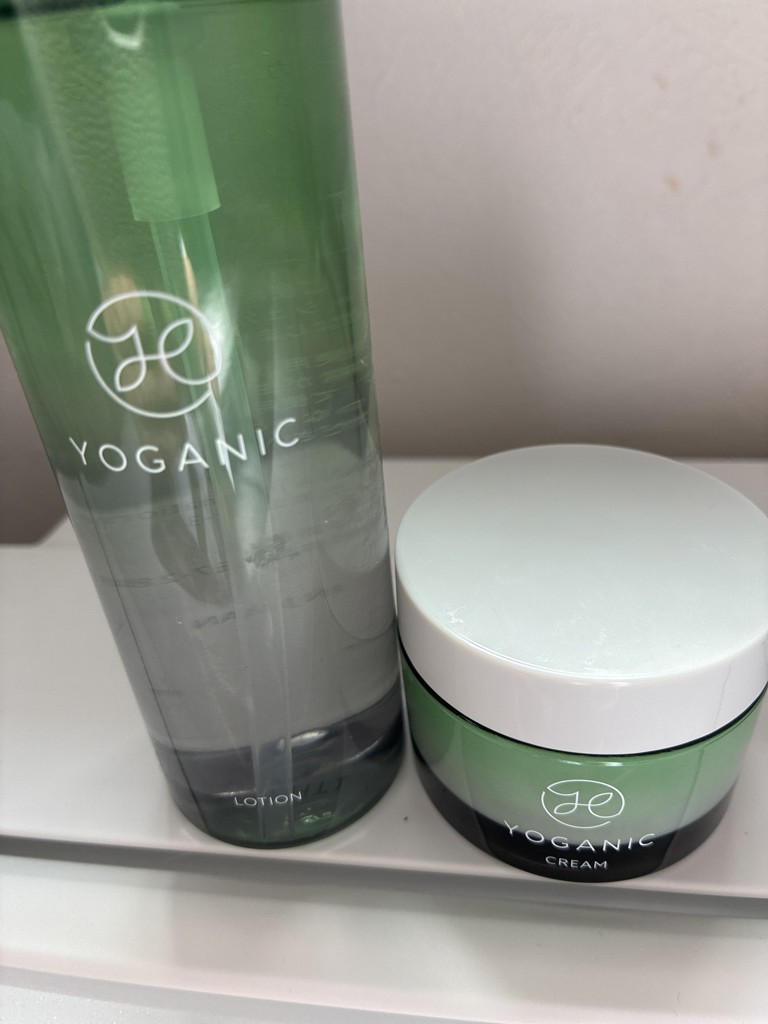 Yoganic Life えらべるスキンケア2点セットB: 美容・健康LAVA公式