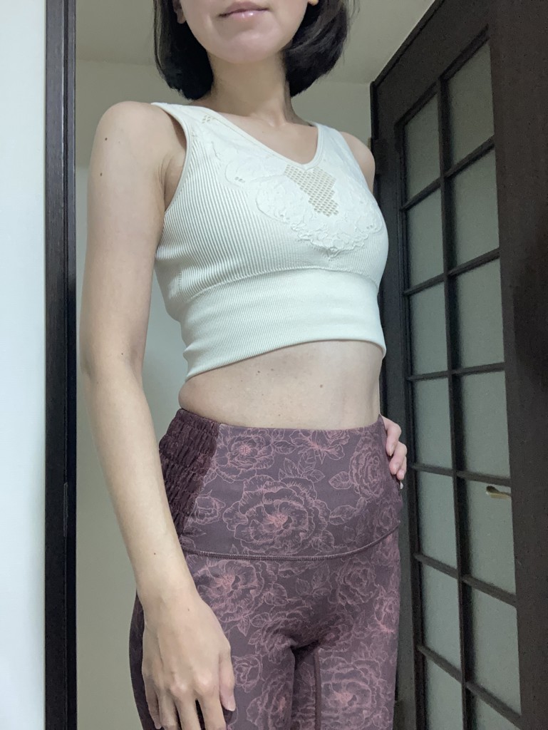 【SUKALA】アクティブデイジーブラトップ& レギンス　セットアップ SUKALA】アクティブデイジーブラトップ(XS・S・M・Lサイズ