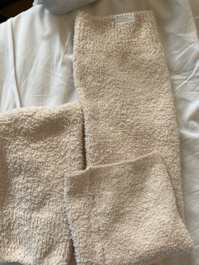 新品未使用　la belle Etude レッグウォーマー 4582793019309_S.jpg