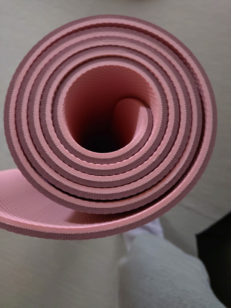 【新品！！】SUKALA リバーシブルヨガマットとウェアセット SUKALA】リバーシブルヨガマット セット ◎ SUKALA】リバーシブル