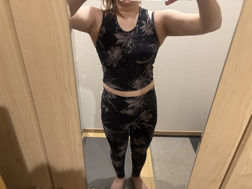 SUKALA】リブBigフラワープリントショートタンクトップ(M・Lサイズ