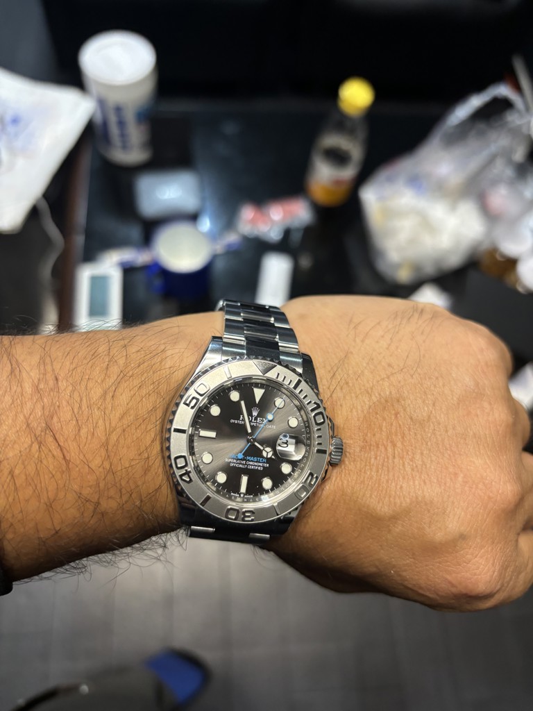 ロレックス ヨットマスター 126622 ブライトブルー メンズ 時計 【中古