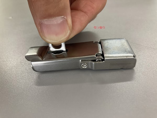 栃木屋EC_簡易ロック付パチン錠（廃止品）: キャッチ・ラッチ