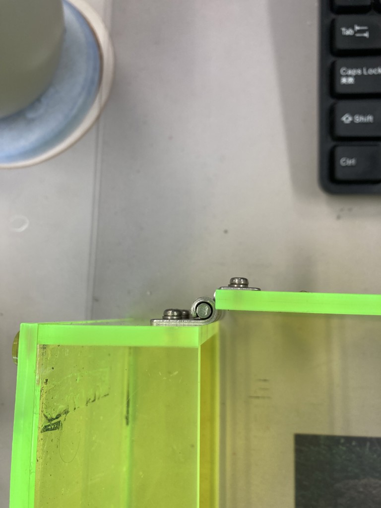 栃木屋EC_段違い蝶番: ヒンジ