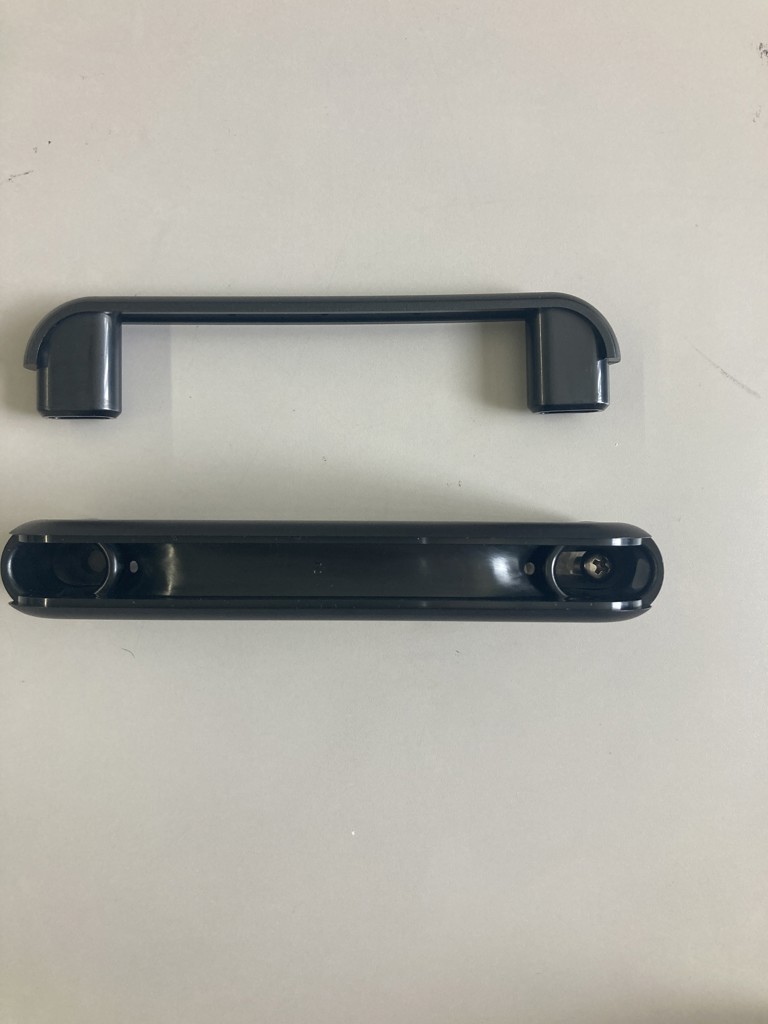 THA-273 プラスチック面付取手(キャップ付): 取手・ハンドル|機構部品