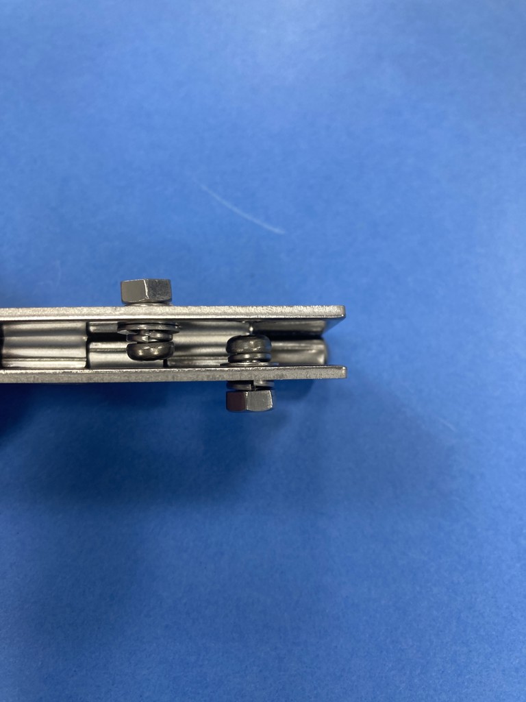 TH-187SUS 平型蝶番（ステンレス・千鳥穴）: ヒンジ|機構部品や機械