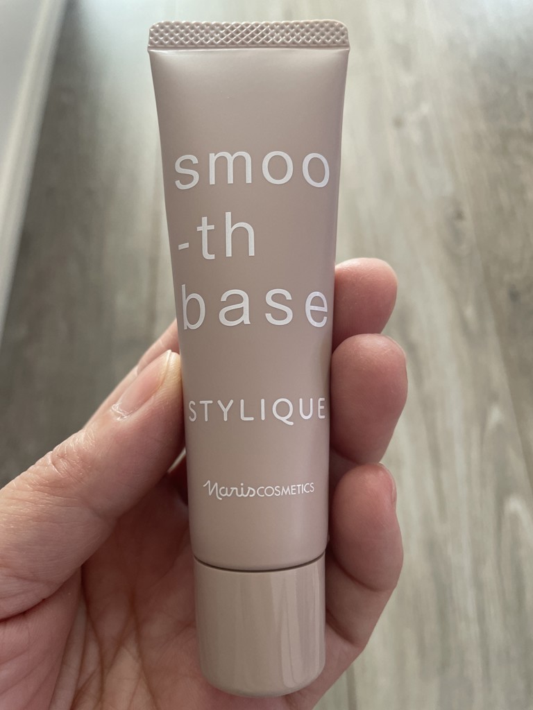 スムースベース: シリーズから探す / ナリスオンラインストア , 公式