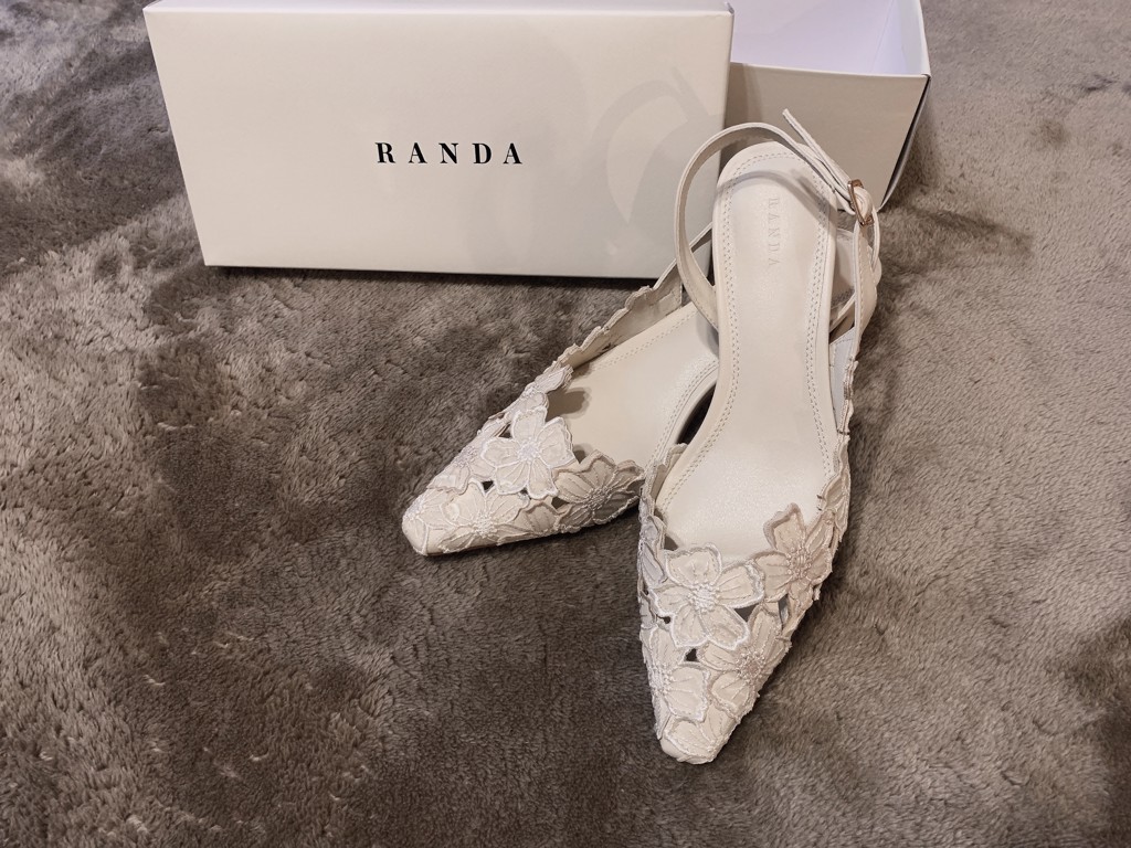 SALE】桜レースバックストラップパンプスRANDA公式サイト