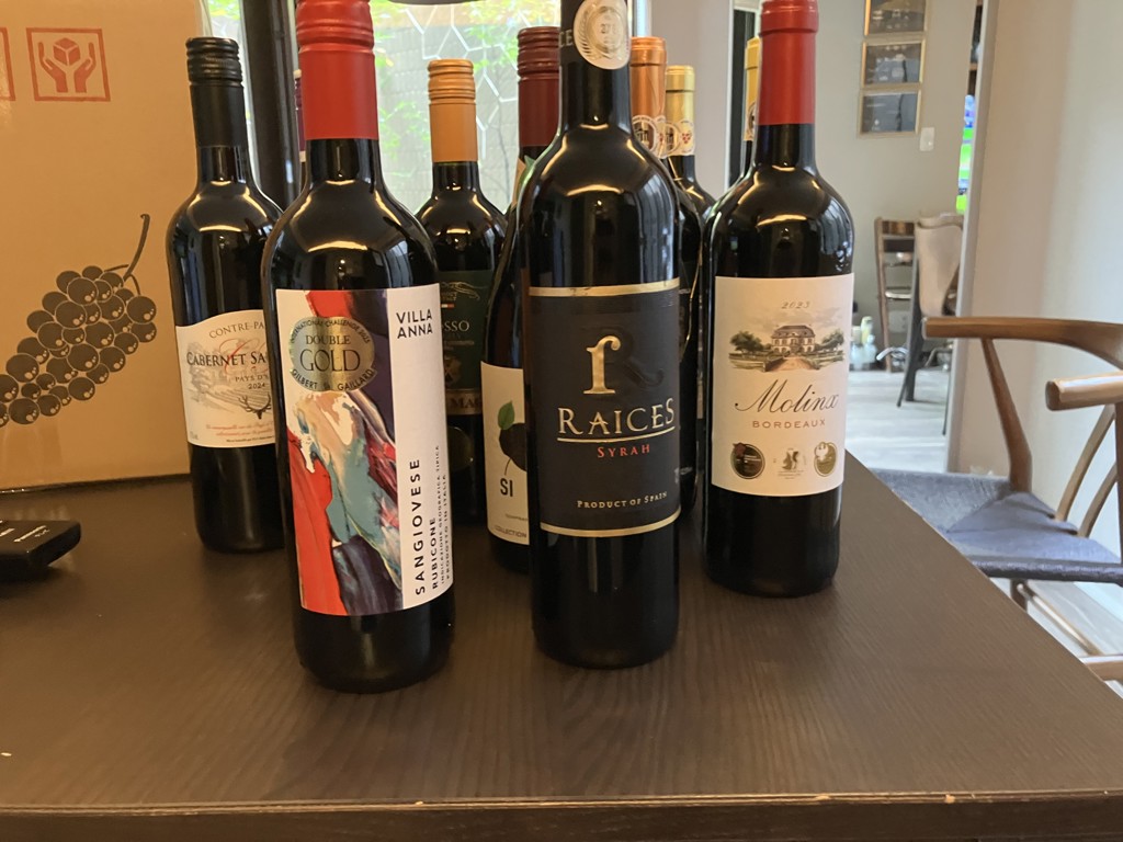 赤ワイン 飲み比べ 4本セット 世界の飲み比べお楽しみ赤ワイン12本セット【FD】