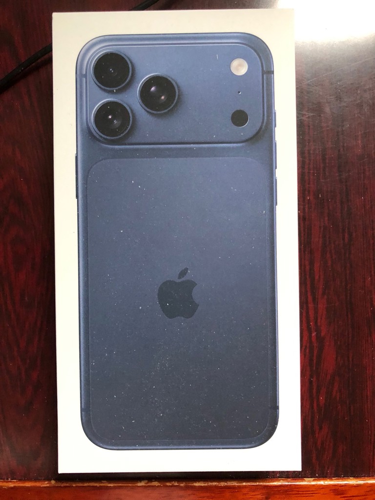 iPhone 17 Pro Max 1TB ディープブルー with AppleCare+: Apple
