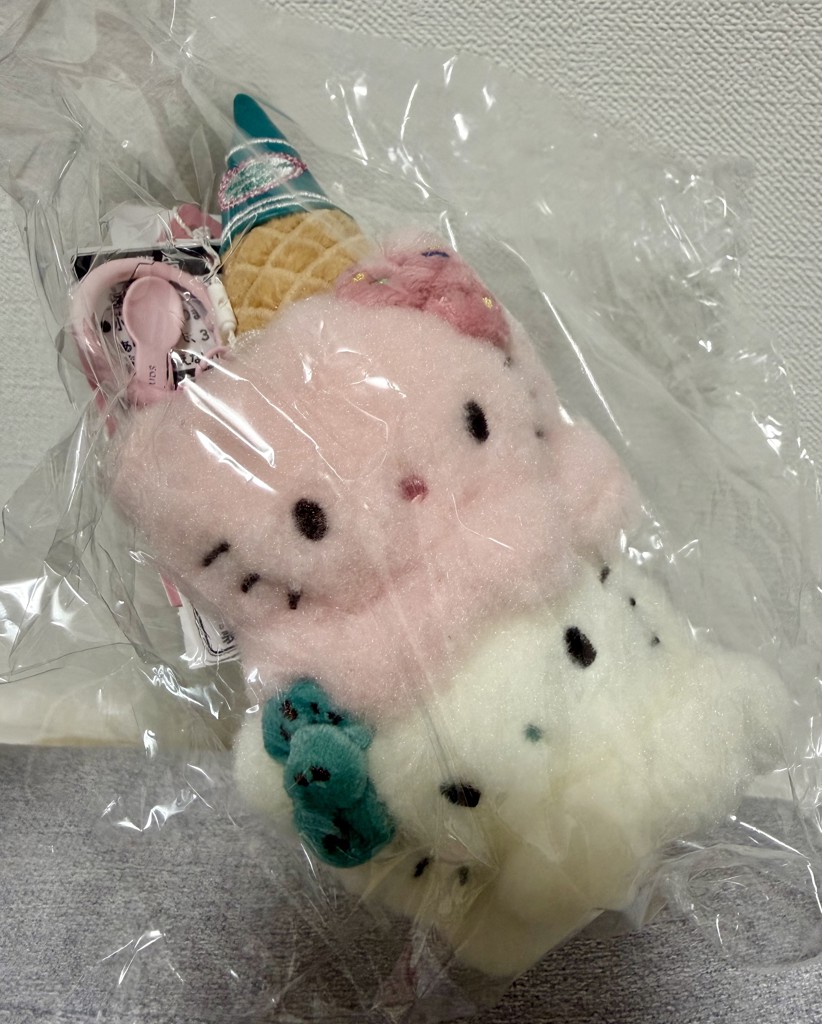 サンリオハウス　アイスぬいぐるみチャーム　2種 HELLO ICE CREAM SHOP 】ぬいぐるみチャーム(チャーム) │sanrio house