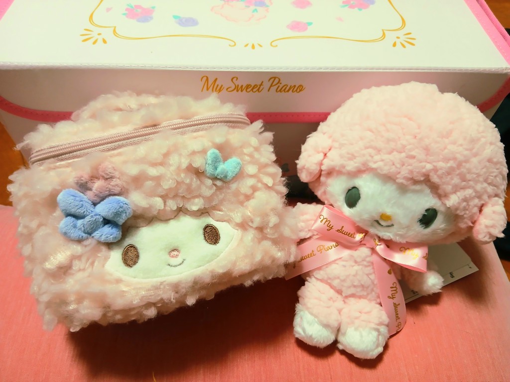 マイスウィートピアノ ふわふわバニティポーチ(ポーチ) │sanrio house