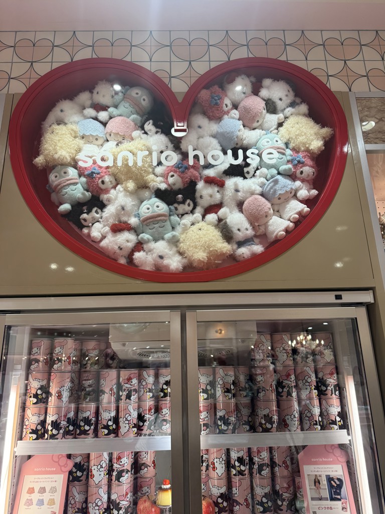 オンライン完売Sanrio houseハンカチ2枚+ショッピングバックセット sanrio house ショッピングバッグS(バッグ) │sanrio house（サンリオ
