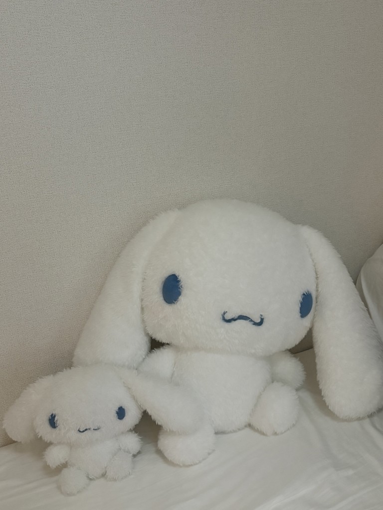 オフィシャルオンラインストア限定】シナモロールぬいぐるみ LLサイズ