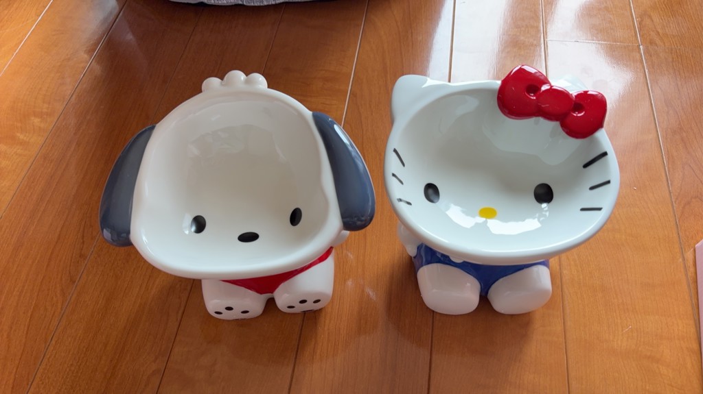 CAT＆DOG】ハイスタンドフードボウル(ペットその他) │sanrio house