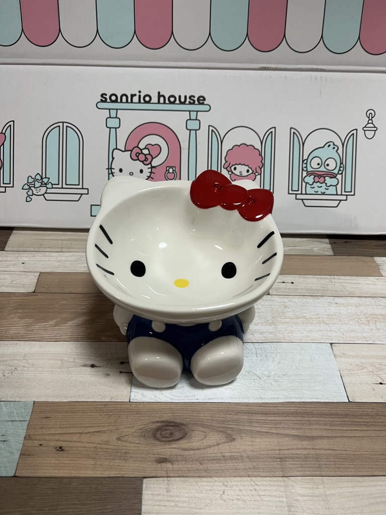 CAT＆DOG】ハイスタンドフードボウル(ペットその他) │sanrio house