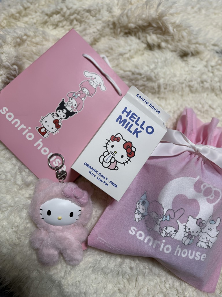 sanrio house シークレットコレクション】フラッフィー ハローキティ
