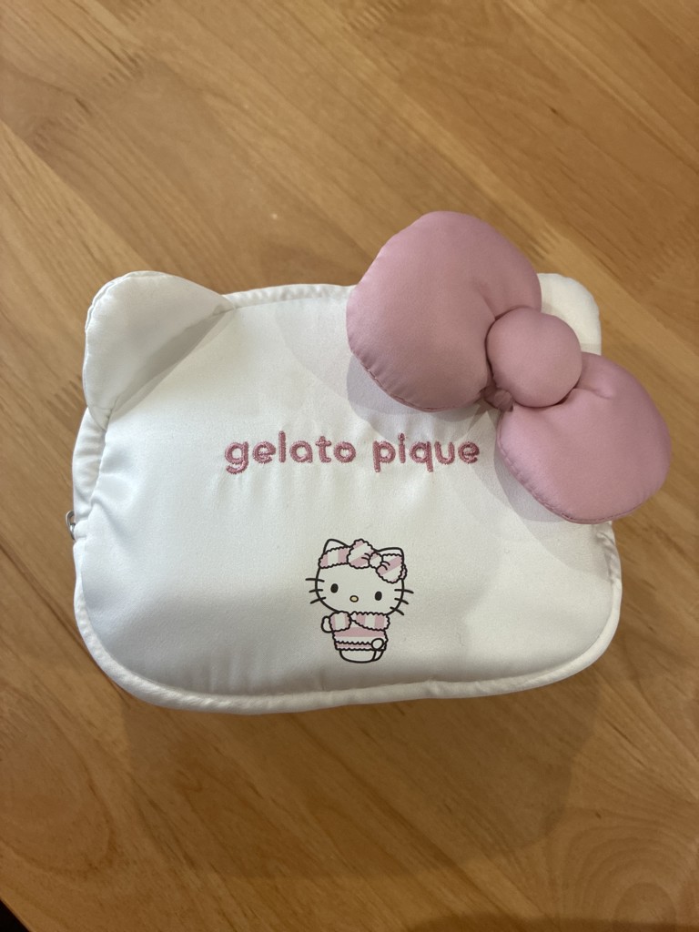 gelato pique】フェイスポーチ(ポーチ) │sanrio house（サンリオ