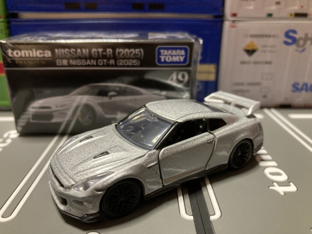49 日産 NISSAN GT－R (2025)｜トミカプレミアム｜限定品や新作も