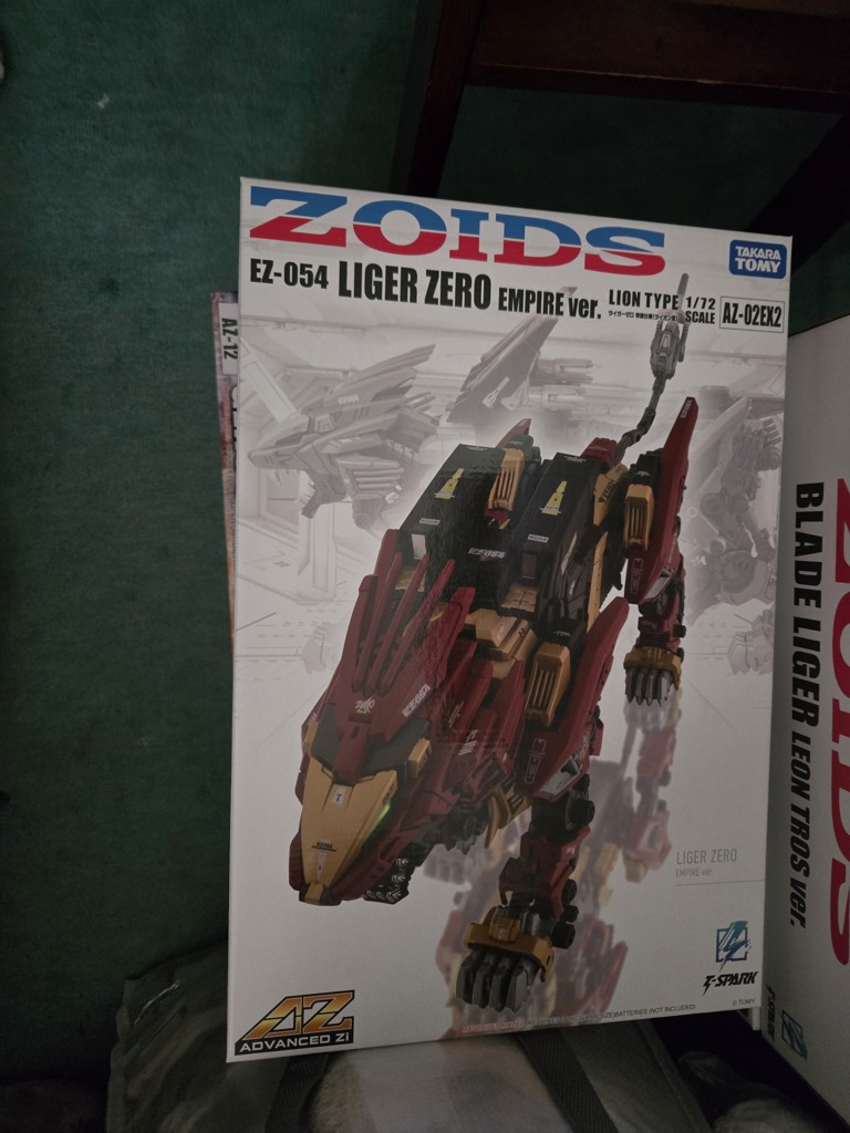 国内:T-SPARK ZONE 流通限定 ゾイド AZ-02EX2 ライガーゼロ 帝国仕様