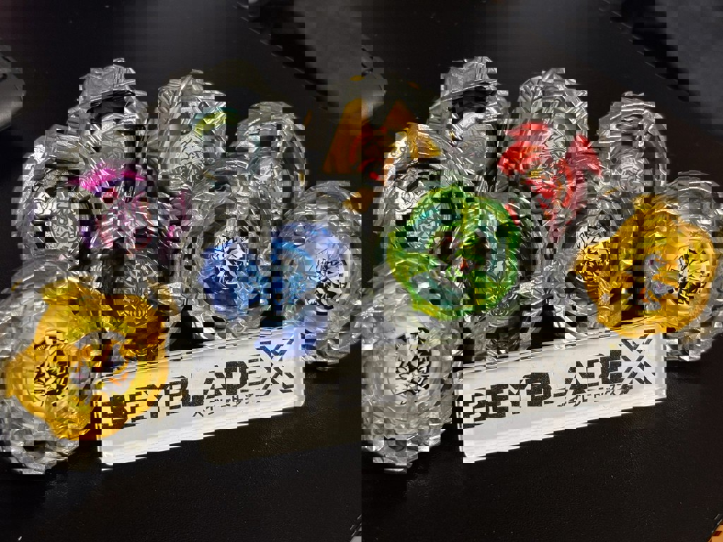 【即日発送】BEY BLADE X B4特別景品 ウィザードロッド5-70DB 新品 ウィザードロッド 5-70DB スペシャルver ベイブレードx BEYBLADE