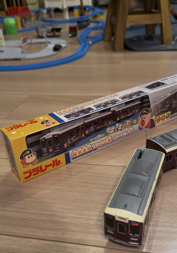 Hankyu Electric Railway 1000 series Kirby|Character vehicle