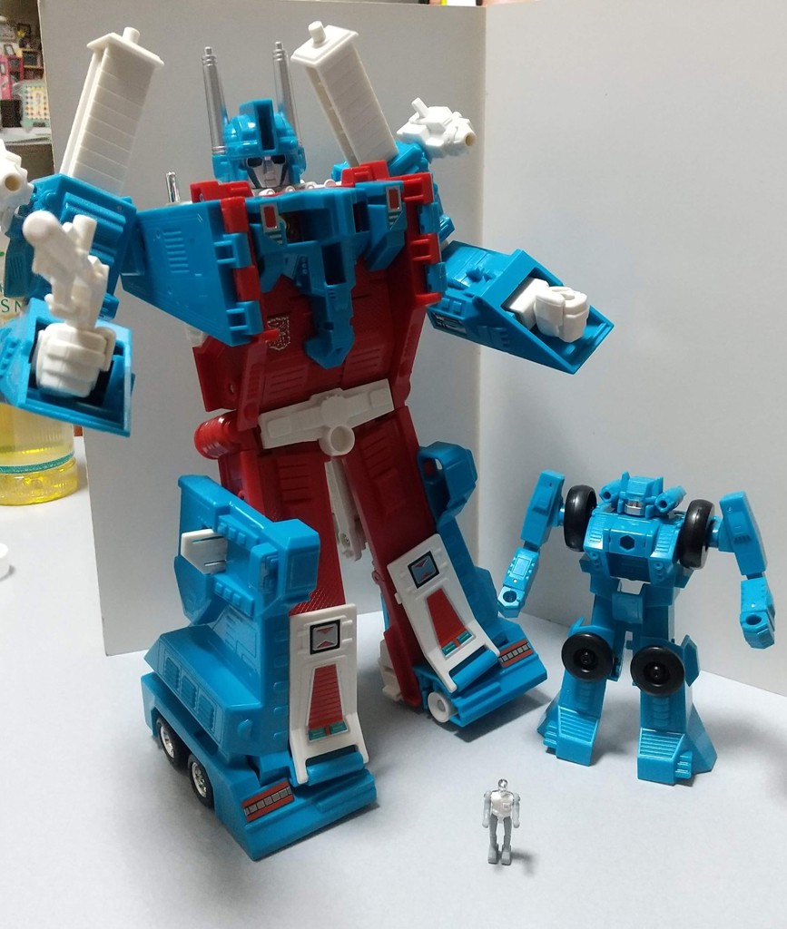 【欠品有り】トランスフォーマー ミッシングリンク C-10 ウルトラマグナス トランスフォーマー仮想復刻版「ミッシングリンク」シリーズ第10弾