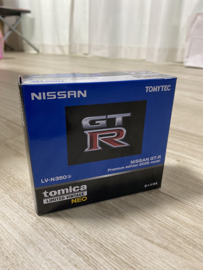 トミカリミテッドヴィンテージネオ LVーN350b NISSAN GT-R Premium