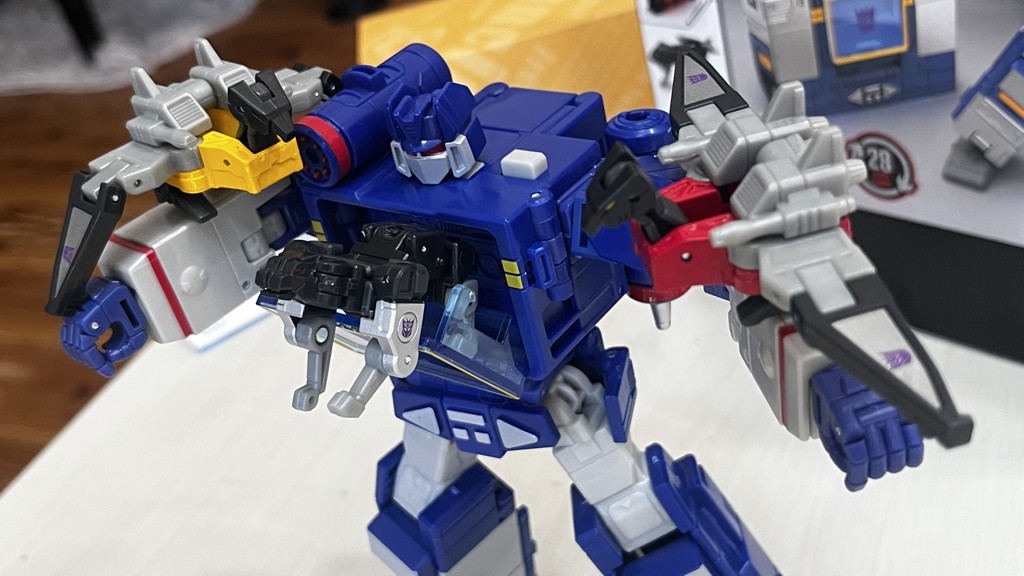 トランスフォーマー TS-18 サウンドウェーブ セット