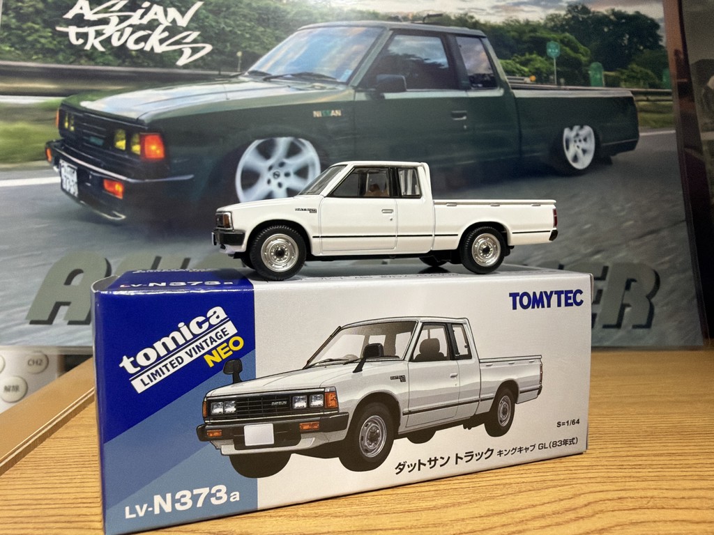 トミカリミテッドヴィンテージネオ LV－N373a ダットサン トラック