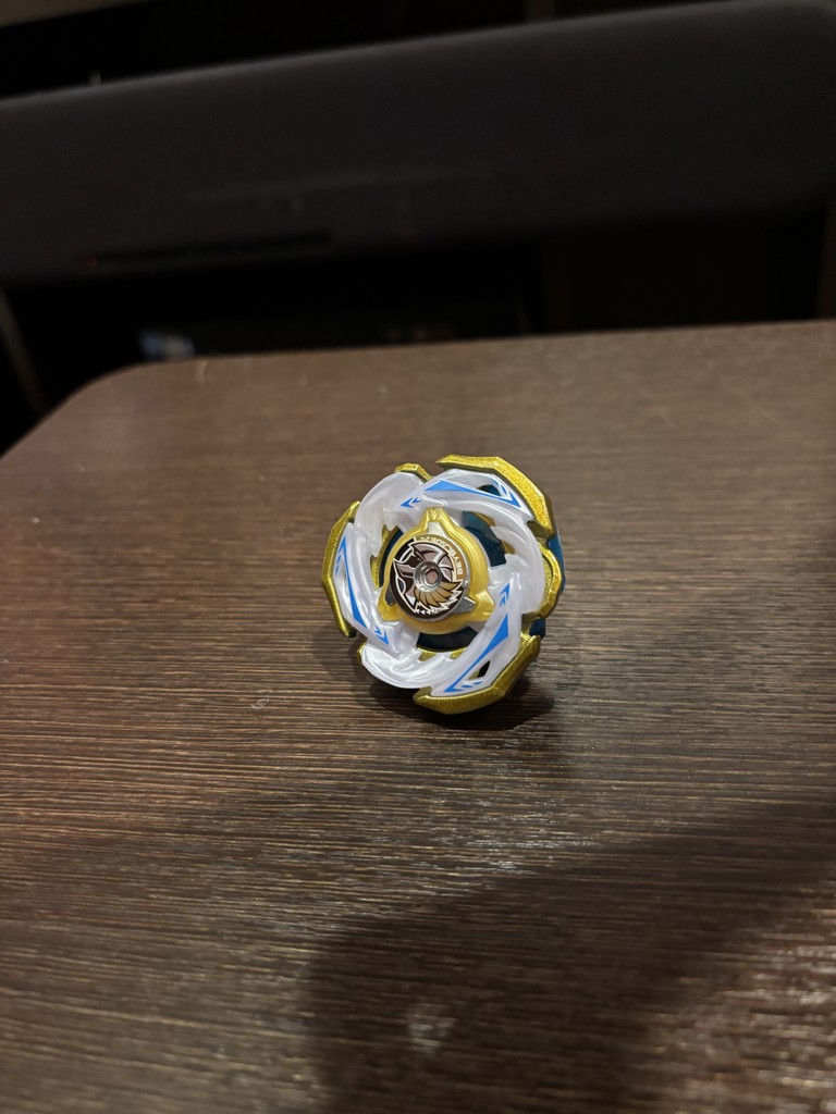 BEYBLADE X CX-00 ワルキューレボルト　メタルコート：ゴールド 人気 【瀬戸店】未開封 BEYBLADE X CX-00 ワルキューレボルトS4-70V