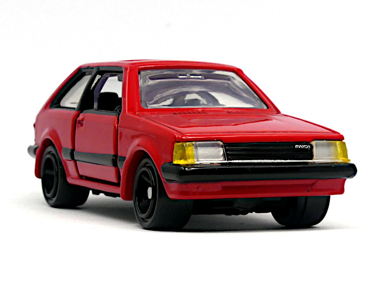トミカREBORN マツダ ファミリア 1500XG｜トミカ/その他