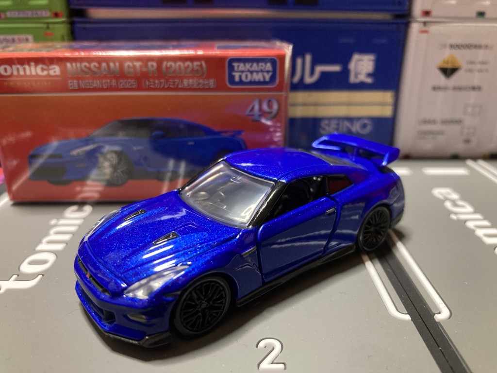 49 日産 NISSAN GT－R (2025) (トミカプレミアム発売記念仕様)｜トミカ
