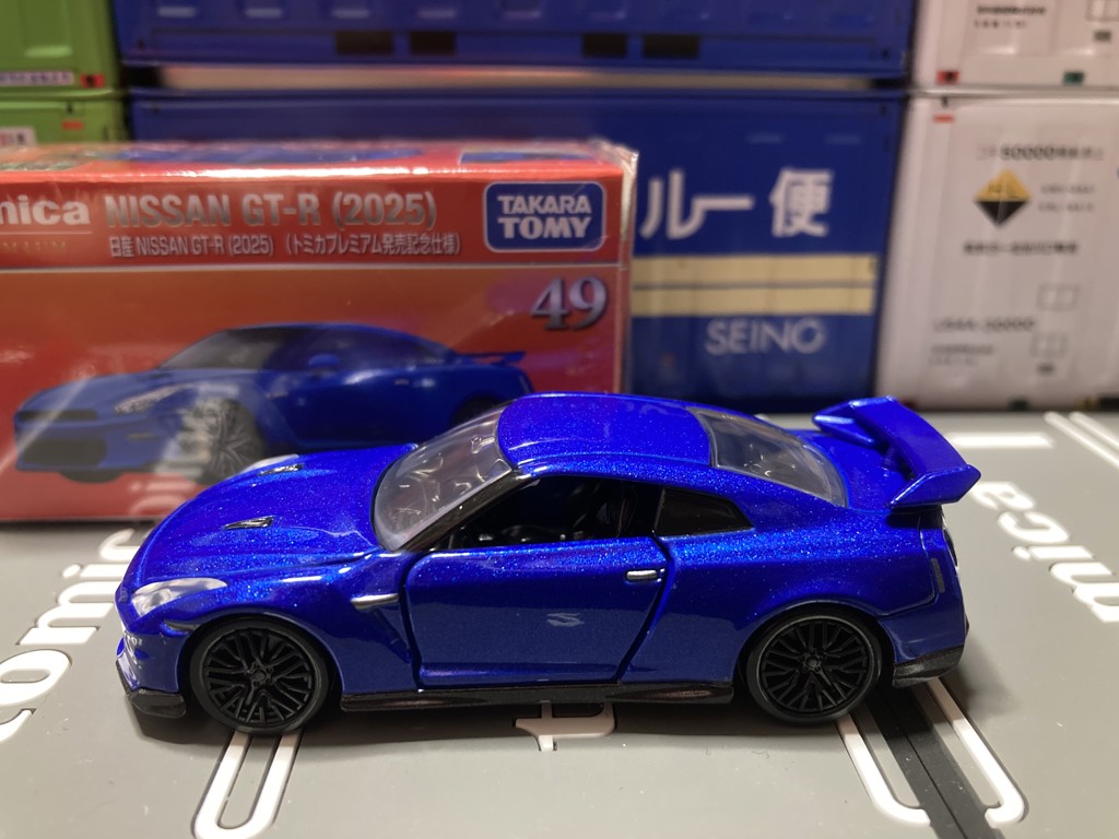 49 日産 NISSAN GT－R (2025) (トミカプレミアム発売記念仕様)｜トミカ