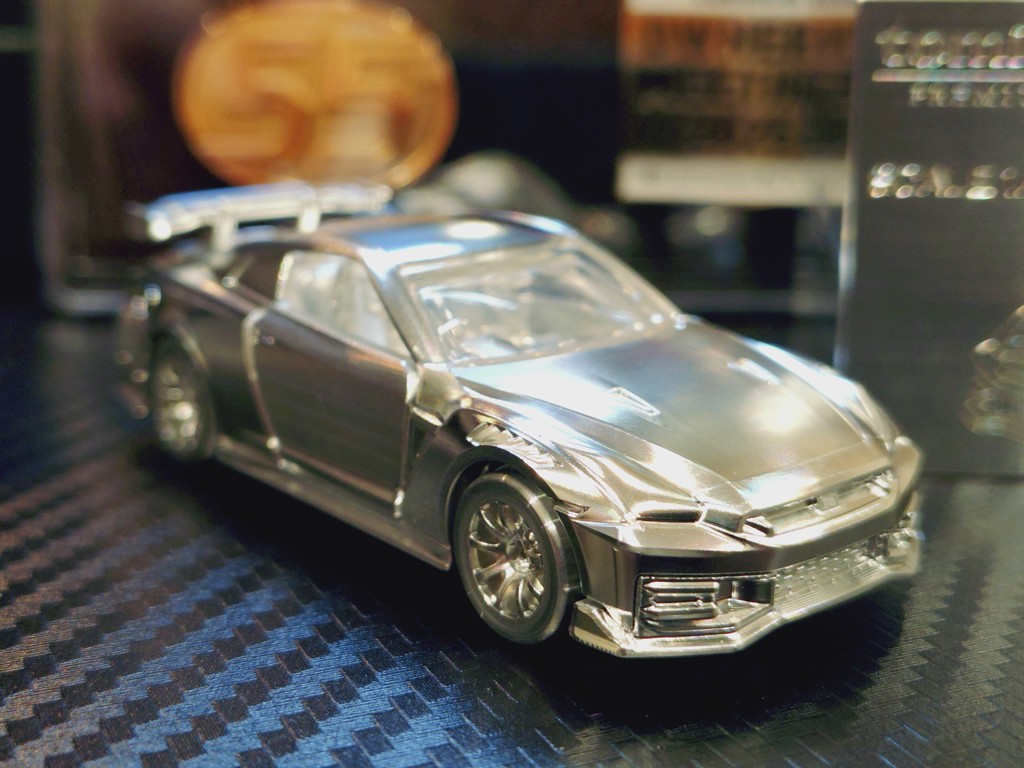 トミカプレミアム 日産 NISSAN GT-R NISMO Special edition Aluminum