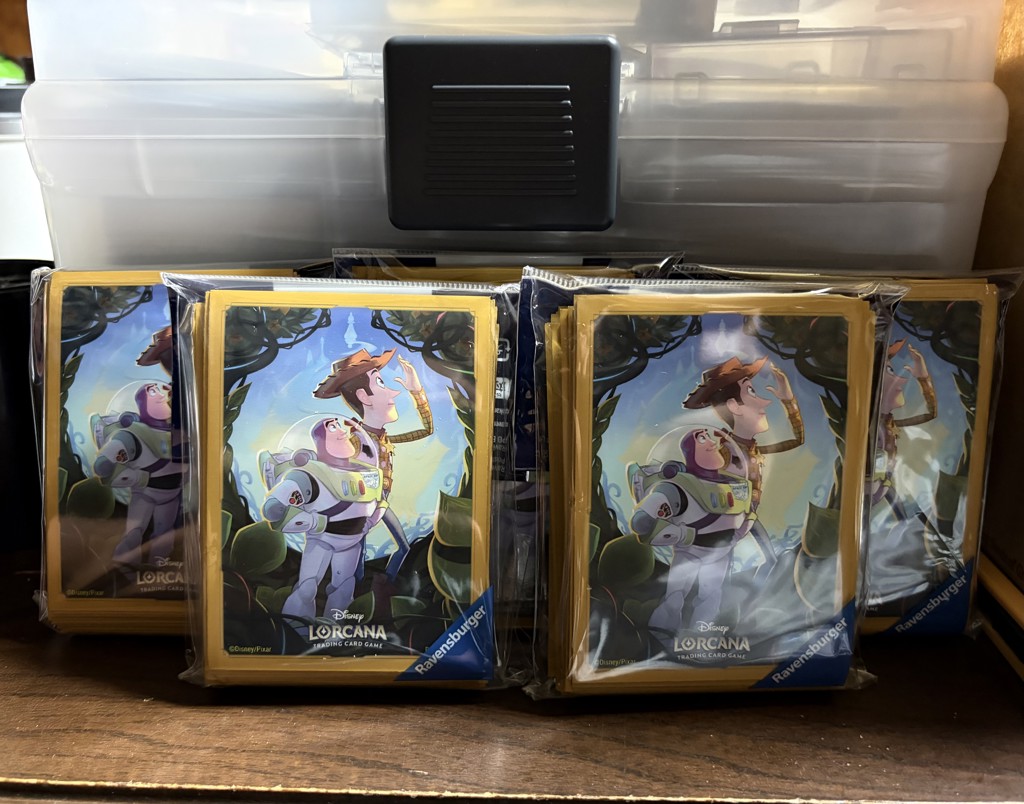 ディズニー・ロルカナ・TCG 日本語版 公式カードスリーブ 「トイ