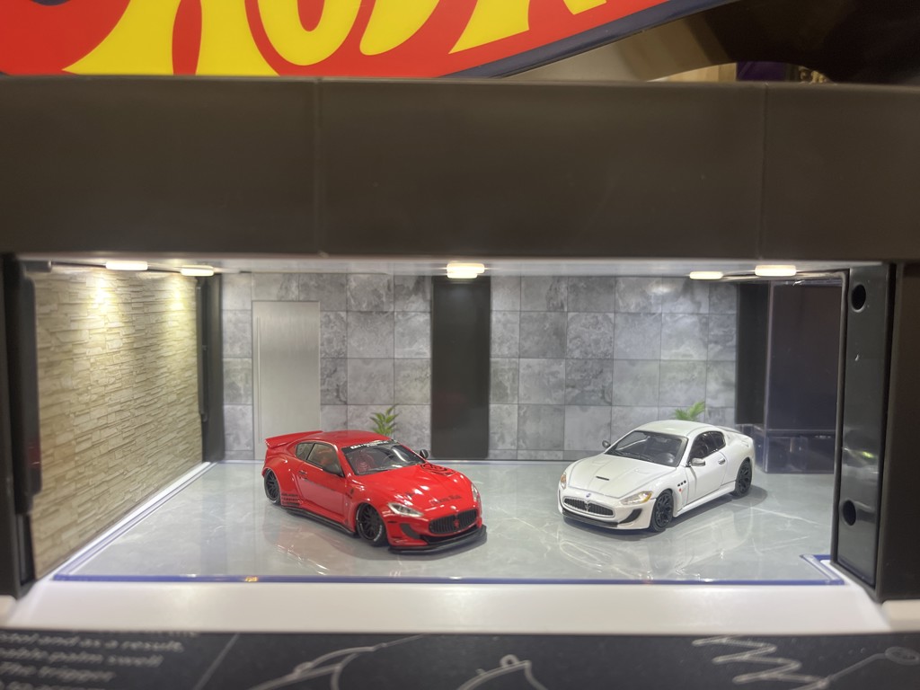 特別販売ポイント20倍】 トミカプレミアム tomica GARAGE PREMIUM