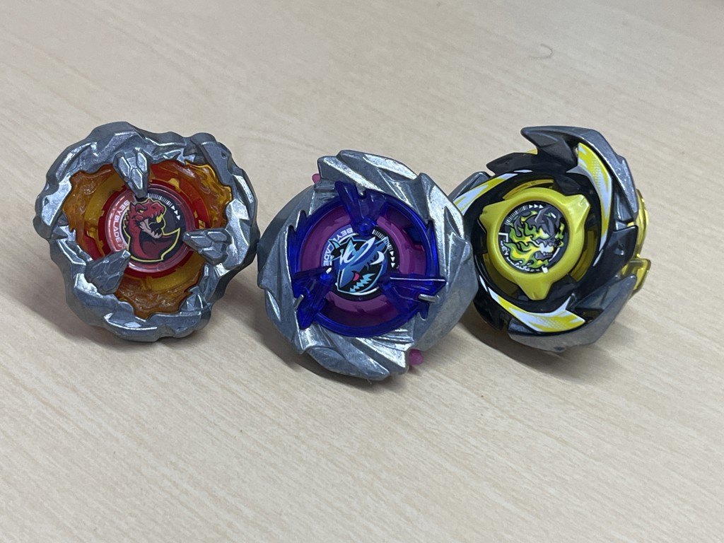 BEYBLADE X UX-15 Shark Scale Deck Set|Set|Limited edition and new