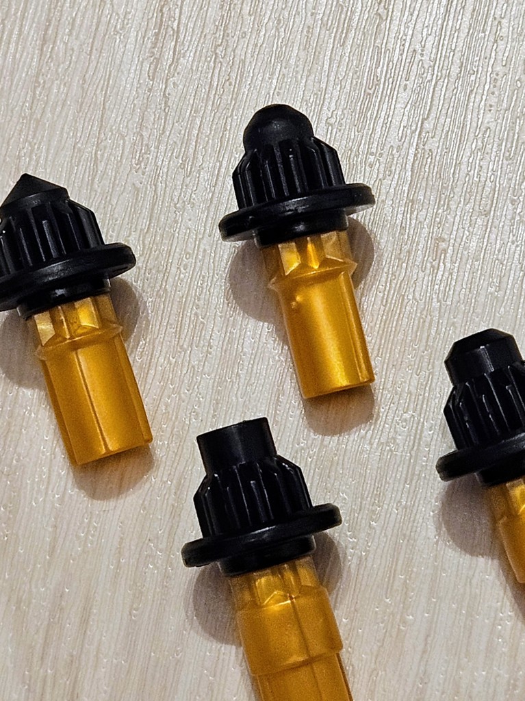 BEYBLADE X BX-00 ビット F/T/B/N ゴールド　ブラック アプリ・イベント限定】BEYBLADE X BX-00 ビットセット F/T/B/N