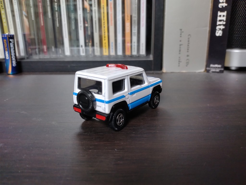 TOMICA No.99 Suzuki Jimny Multi-Purpose Disaster Response Vehicle