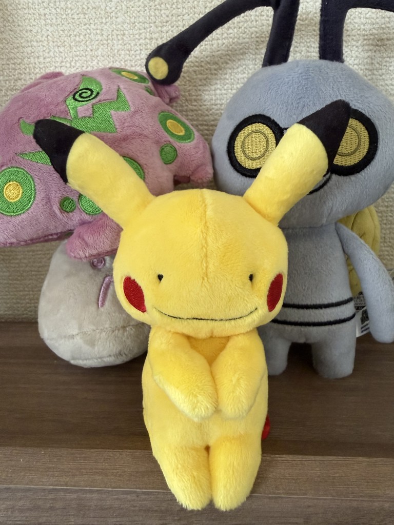 ポケモン ちょっこりさん ピカチュウにへんしんしたメタモン｜ちょっ