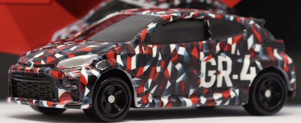 トミカイベントモデル トヨタ GR ヤリス カモフラージュバージョン