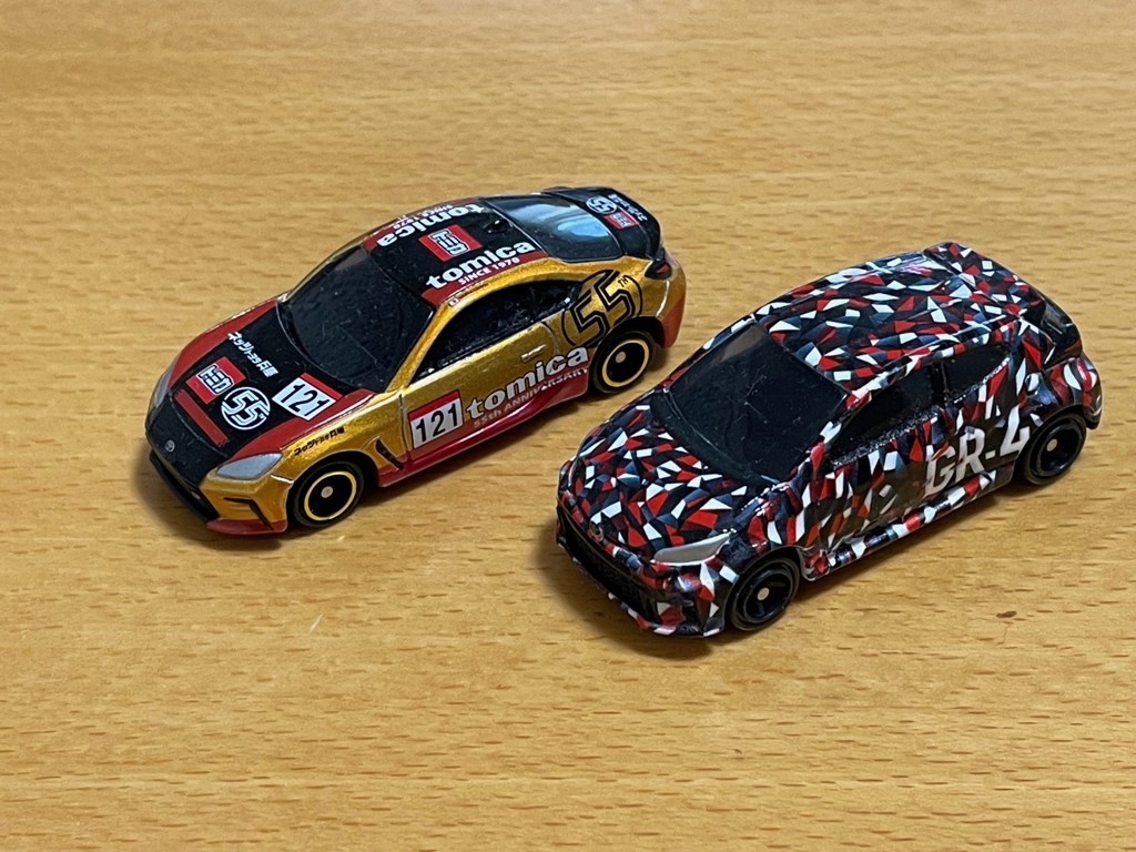 トミカイベントモデル トヨタ GR ヤリス カモフラージュバージョン