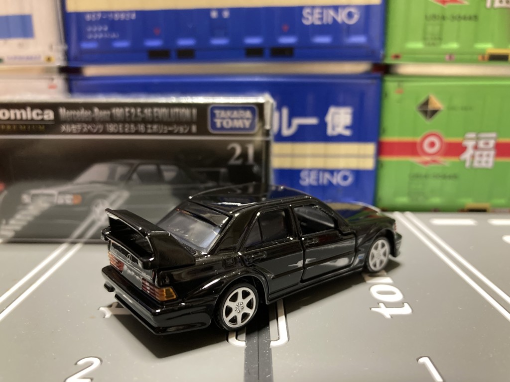 トミカプレミアム 21 メルセデスベンツ 190 E 2．5－16