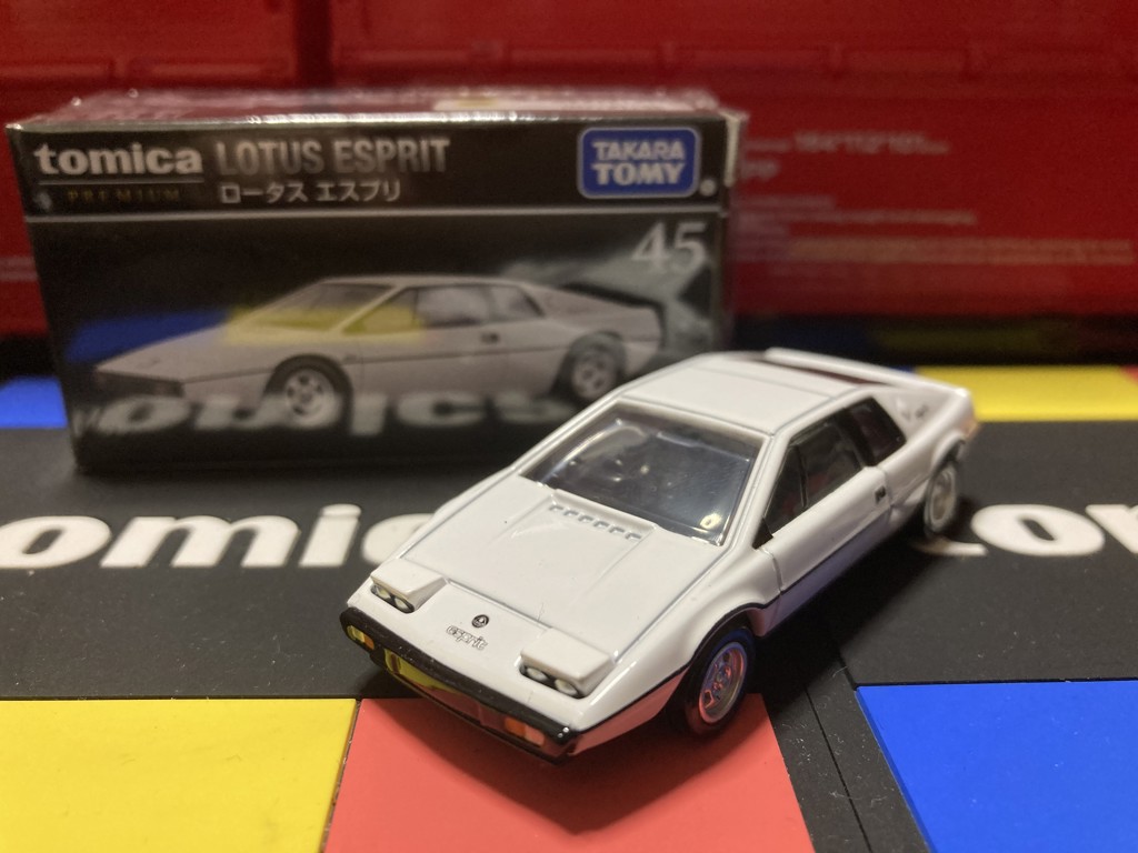 トミカ ミニカー トミカに期待！ 新型ランドクルーザー ZX 300系 1/30 ダイキャスト製