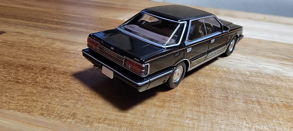TOMICA Limited Vintage Neo LV-N168c Nissan Cedric HT V30 Turbo