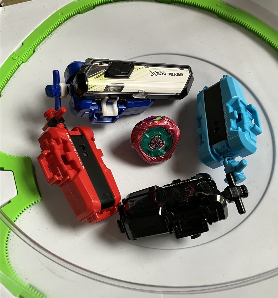 BEYBLADE X プレミアムX会員先行販売】BEYBLADE X UX-00 ブースター